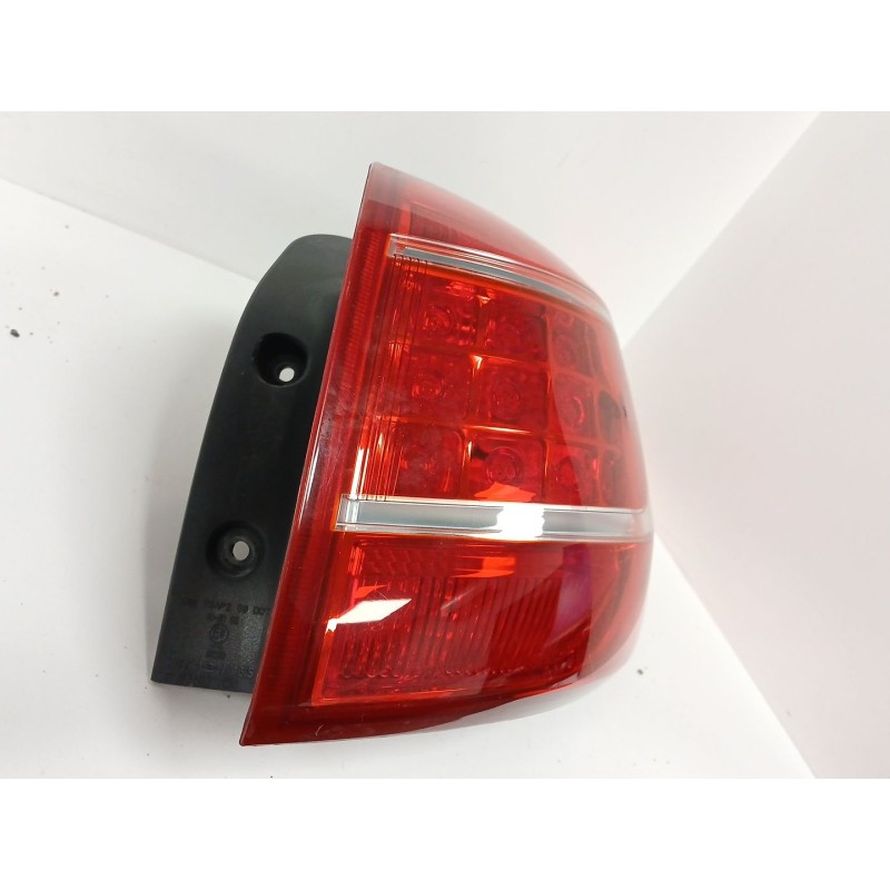 Recambio de piloto trasero derecho para kia sportage iii (sl) 1.7 crdi referencia OEM IAM   