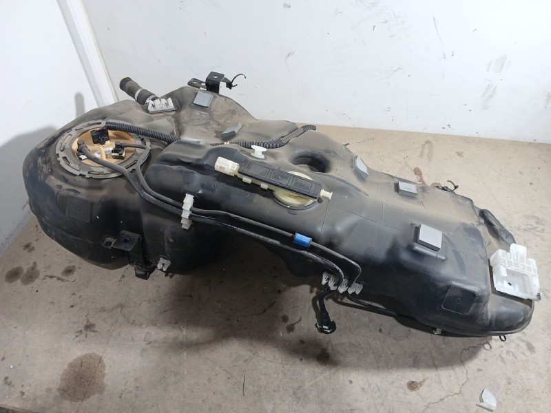 Recambio de deposito combustible para volvo xc40 (536) d4 awd referencia OEM IAM   