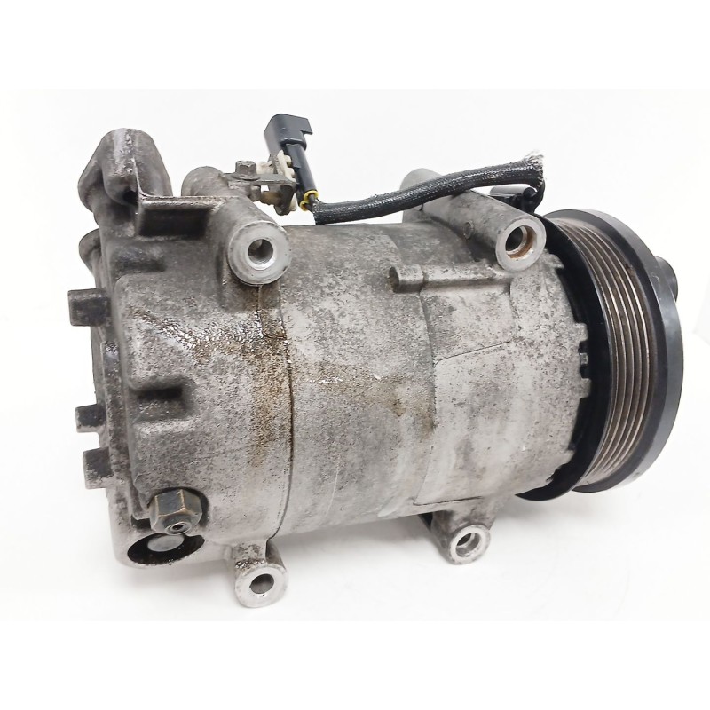 Recambio de compresor aire acondicionado para ford focus ii (da_, hcp, dp) 1.6 tdci referencia OEM IAM   