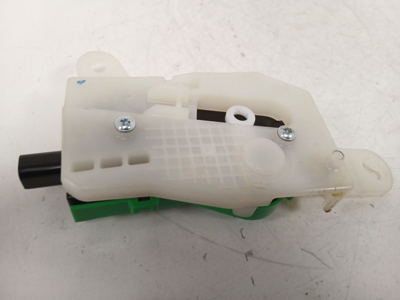 Recambio de motor tapa exterior combustible para hyundai i30 (pde, pd, pden) 1.5 referencia OEM IAM   