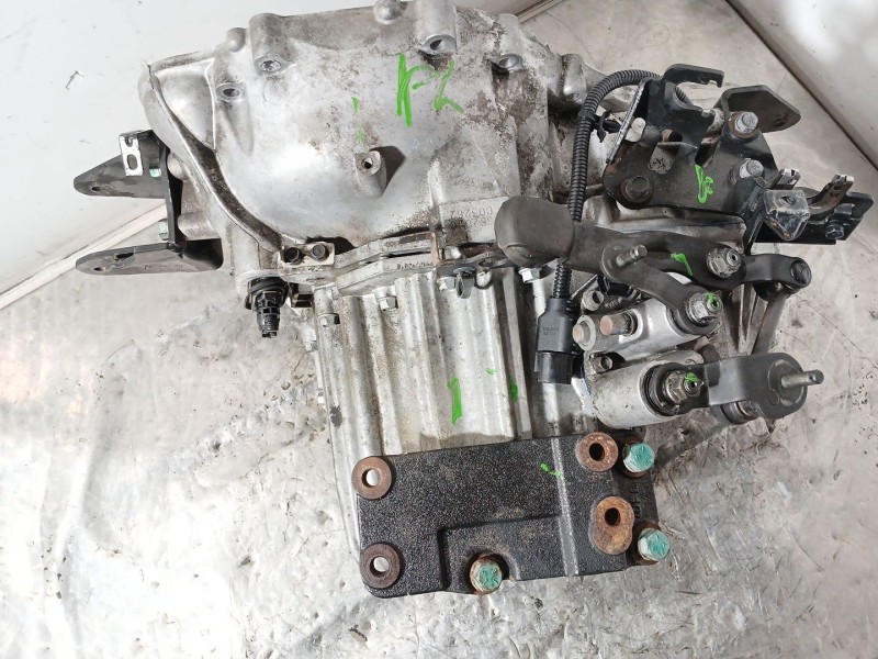 Recambio de caja cambios para kia carens iii monospace (un) 2.0 crdi 140 referencia OEM IAM S620JC  