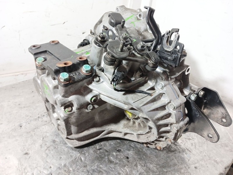 Recambio de caja cambios para kia carens iii monospace (un) 2.0 crdi 140 referencia OEM IAM S620JC  
