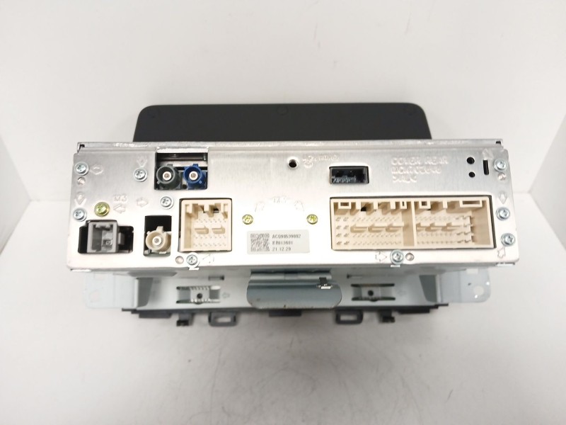 Recambio de sistema audio / radio cd para kia stonic (yb) 1.2 cvvt referencia OEM IAM   