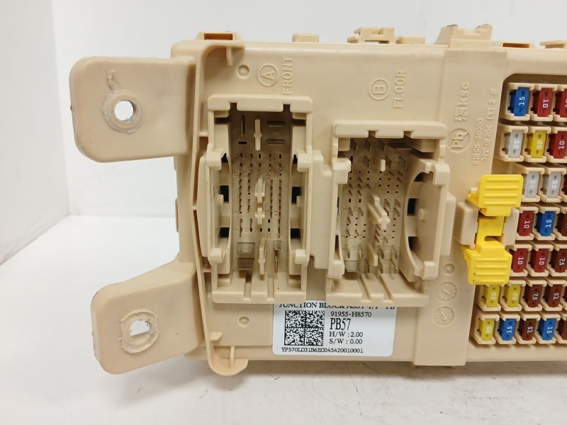Recambio de caja reles / fusibles para kia stonic (yb) 1.2 cvvt referencia OEM IAM 91955H8570  