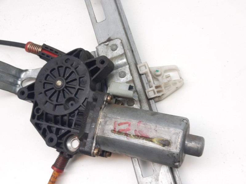 Recambio de elevalunas delantero izquierdo para peugeot 206 berlina referencia OEM IAM  29871 