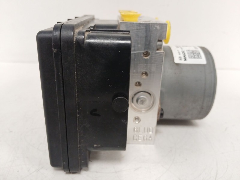 Recambio de abs para kia stonic (yb) 1.2 cvvt referencia OEM IAM 58910H8450 A1002246AFG 