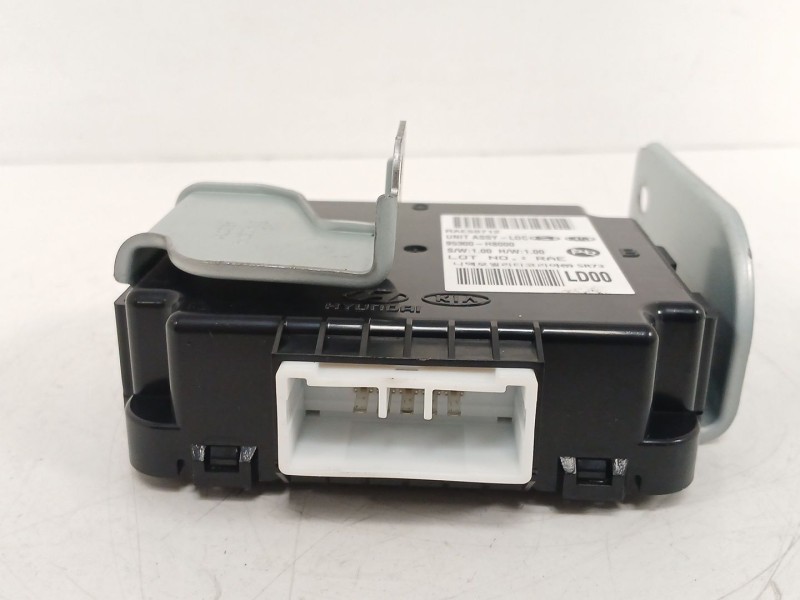 Recambio de modulo electronico para kia stonic (yb) 1.2 cvvt referencia OEM IAM   