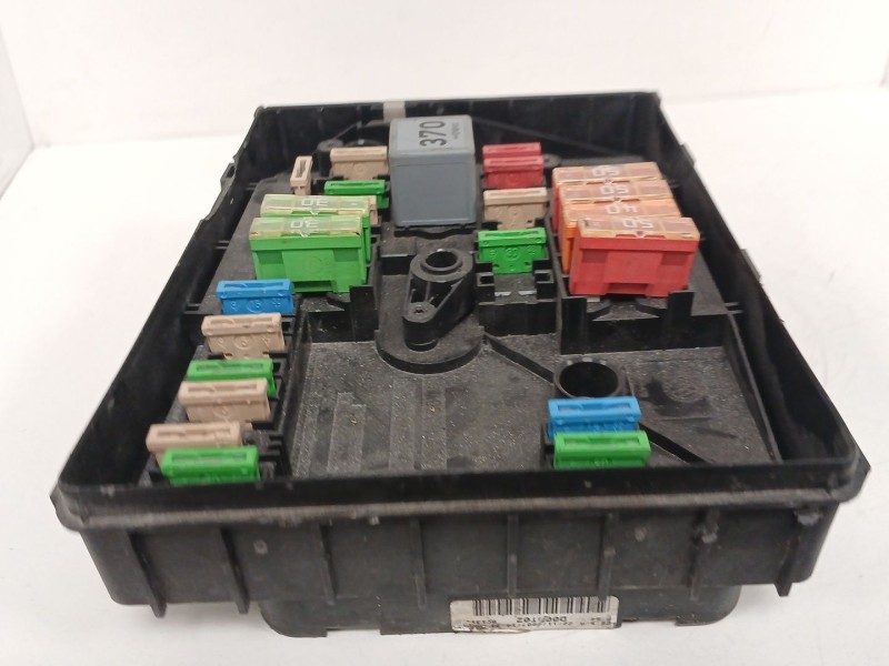 Recambio de caja reles / fusibles para seat leon (1p1) 1.9 tdi referencia OEM IAM 1K0937125A  
