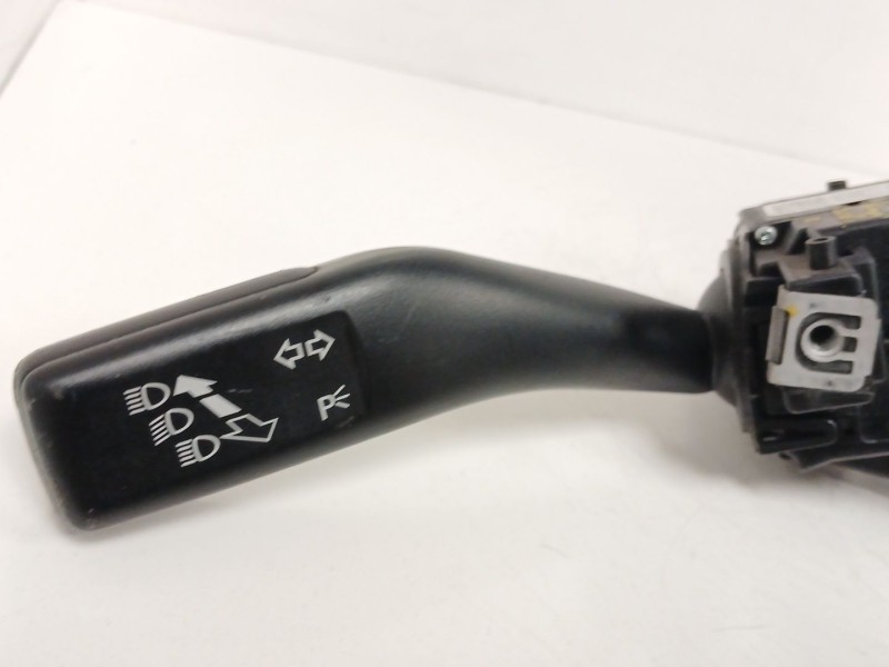 Recambio de mando intermitentes para seat leon (1p1) 1.9 tdi referencia OEM IAM 1K0953513E  