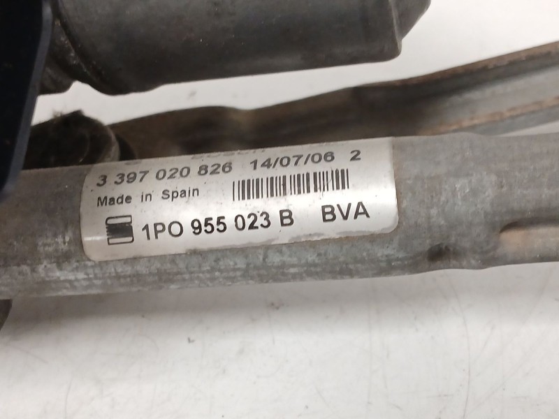 Recambio de motor limpia delantero para seat leon (1p1) 1.9 tdi referencia OEM IAM   