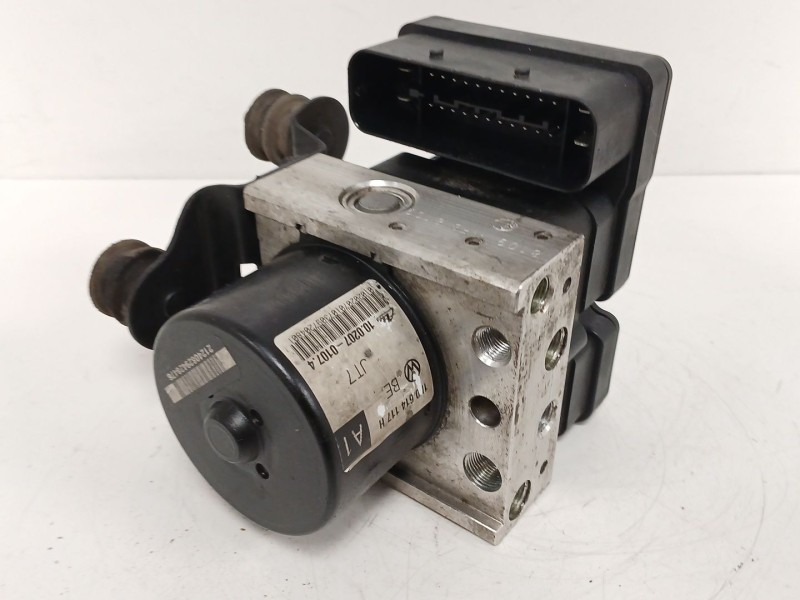 Recambio de abs para seat leon (1p1) 1.9 tdi referencia OEM IAM 1K0907379P 1K0614117H 
