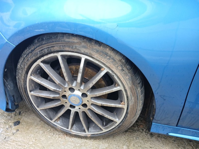 Recambio de juego llantas para mercedes-benz clase a (w176) a 180 cdi (176.000) referencia OEM IAM   