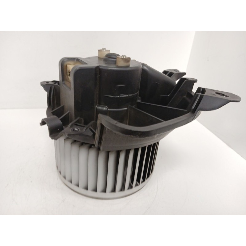 Recambio de motor calefaccion para opel corsa e (x15) 1.3 cdti (08, 68) referencia OEM IAM 13335075  