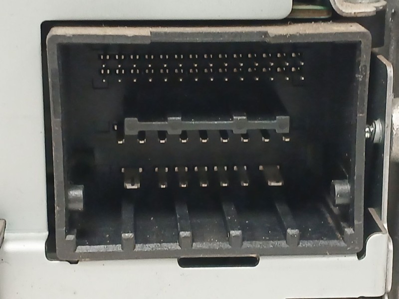 Recambio de sistema audio / radio cd para opel corsa e (x15) 1.3 cdti (08, 68) referencia OEM IAM 39012675 557799431 