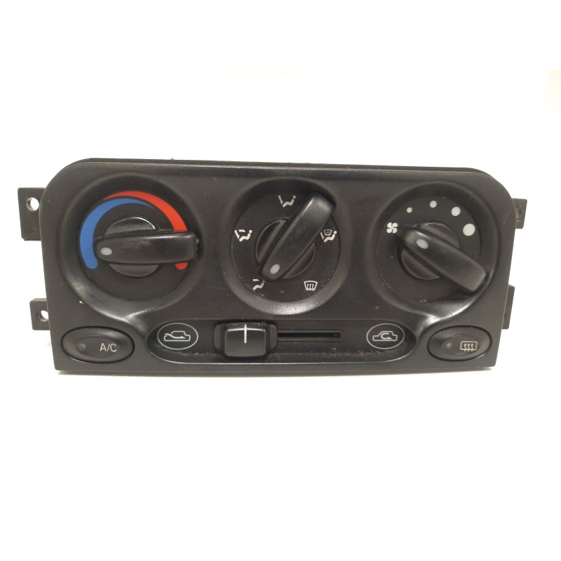 Recambio de mando calefaccion / aire acondicionado para daewoo matiz 0.8 cat referencia OEM IAM  33306 