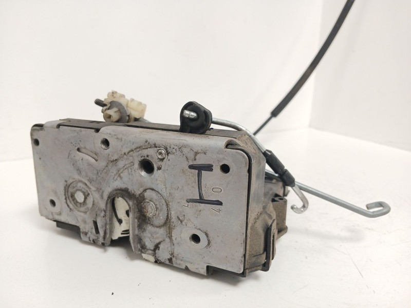 Recambio de cerradura puerta delantera izquierda para opel corsa e (x15) 1.3 cdti (08, 68) referencia OEM IAM 13431841  