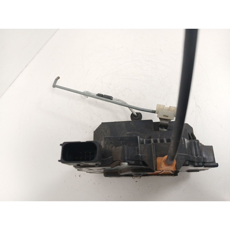 Recambio de cerradura puerta delantera izquierda para opel corsa e (x15) 1.3 cdti (08, 68) referencia OEM IAM 13431841  