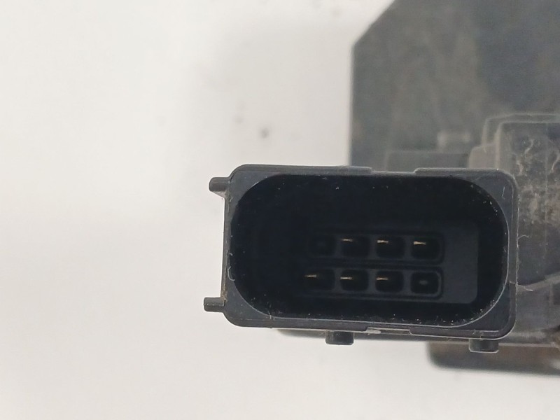 Recambio de cerradura puerta delantera izquierda para opel corsa e (x15) 1.3 cdti (08, 68) referencia OEM IAM 13431841  