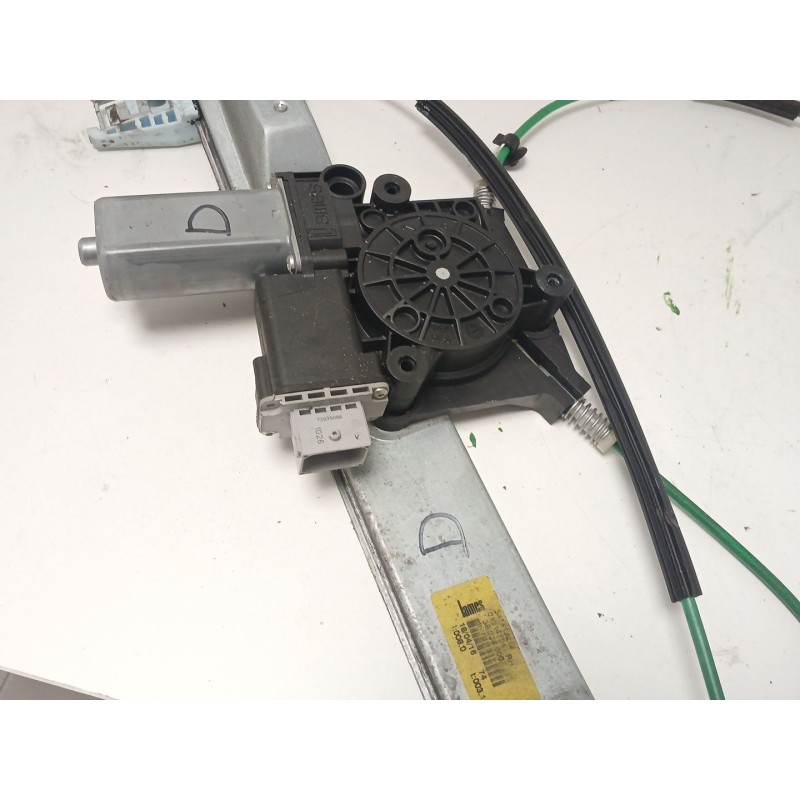 Recambio de elevalunas delantero derecho para opel corsa e (x15) 1.3 cdti (08, 68) referencia OEM IAM   