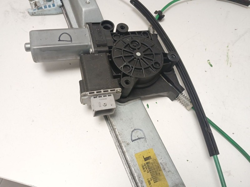 Recambio de elevalunas delantero derecho para opel corsa e (x15) 1.3 cdti (08, 68) referencia OEM IAM   