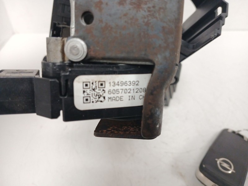 Recambio de conmutador de arranque para opel corsa e (x15) 1.3 cdti (08, 68) referencia OEM IAM 13496392 13496349 F00HJ00493