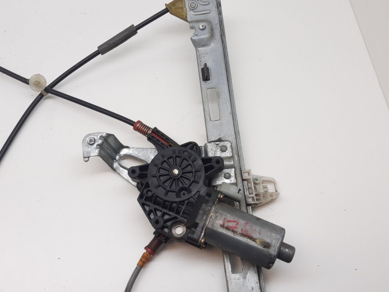 Recambio de elevalunas delantero izquierdo para peugeot 206 berlina referencia OEM IAM  29871 