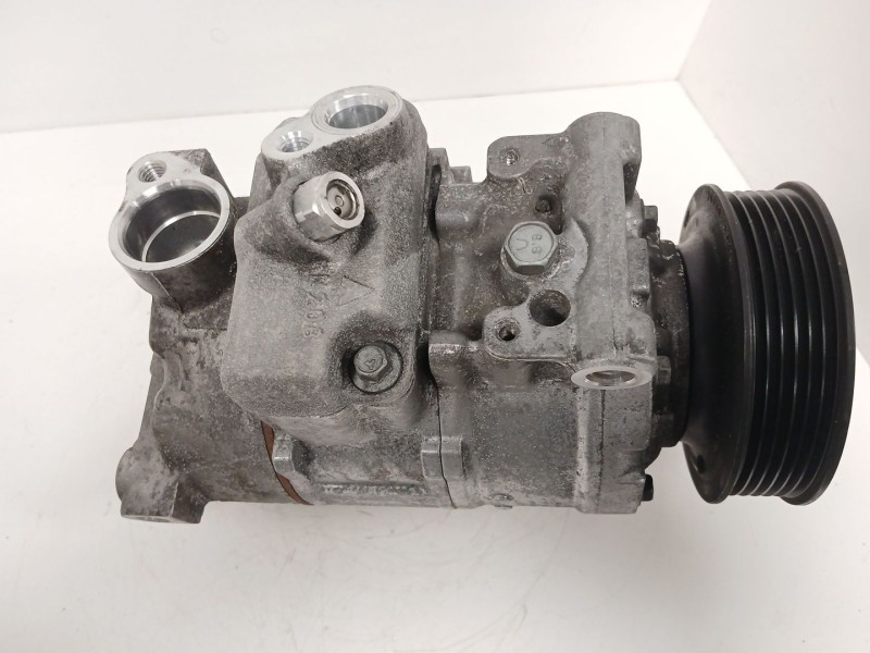 Recambio de compresor aire acondicionado para audi a5 sportback (8ta) 2.0 tdi quattro referencia OEM IAM 8K0260805L  