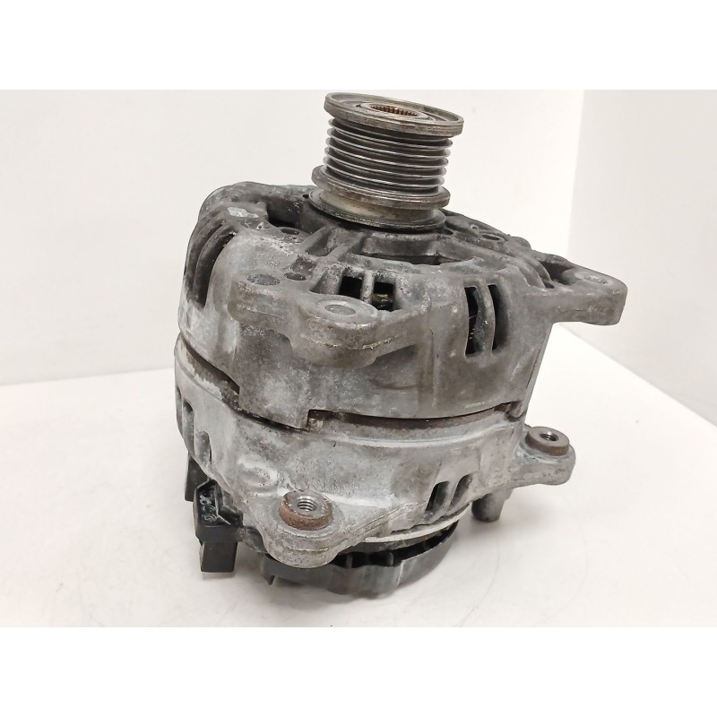 Recambio de alternador para audi a5 sportback (8ta) 2.0 tdi quattro referencia OEM IAM 03G903016F 0124525114 