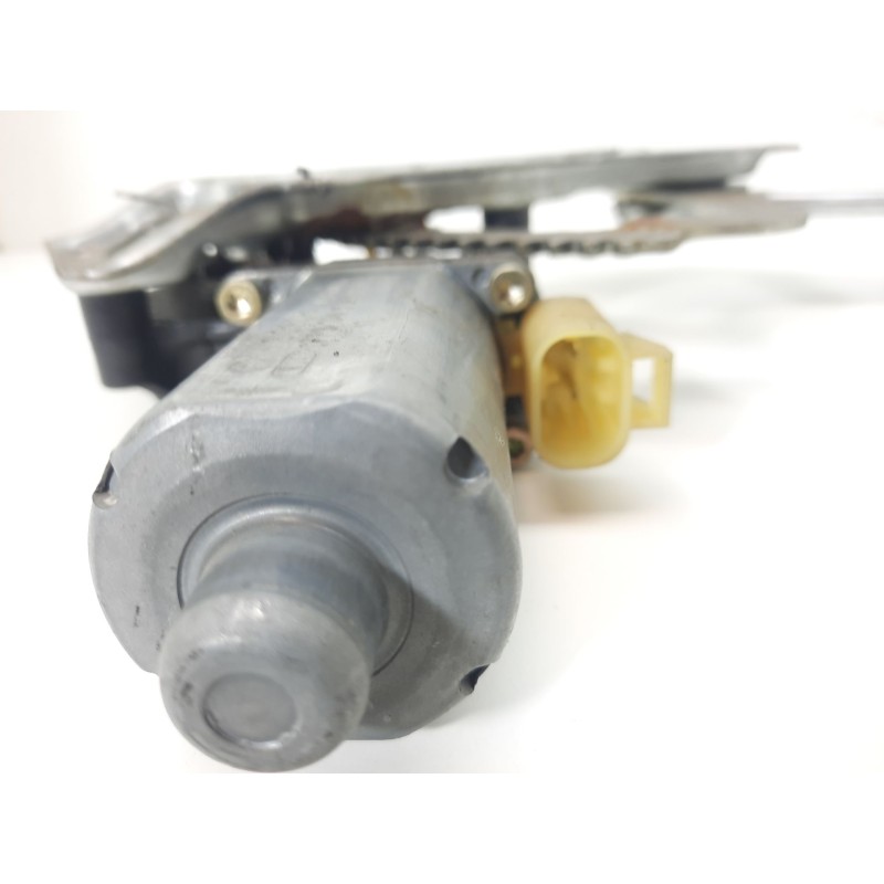 Recambio de elevalunas delantero derecho para mercedes-benz clase m (w163) 270 cdi (163.113) referencia OEM IAM 1637201246 99040