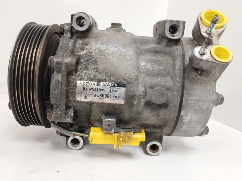 Recambio de compresor aire acondicionado para citroën xsara picasso (n68) 1.6 hdi referencia OEM IAM 9686061780 5137511845 SD7V1