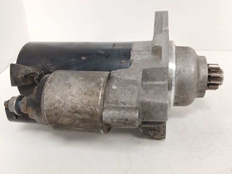 Recambio de motor arranque para seat leon (1p1) 1.9 tdi referencia OEM IAM 001123012  