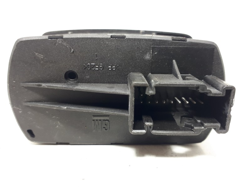 Recambio de mando elevalunas delantero izquierdo para opel corsa d corsavan referencia OEM IAM 13258521AA 315625731 