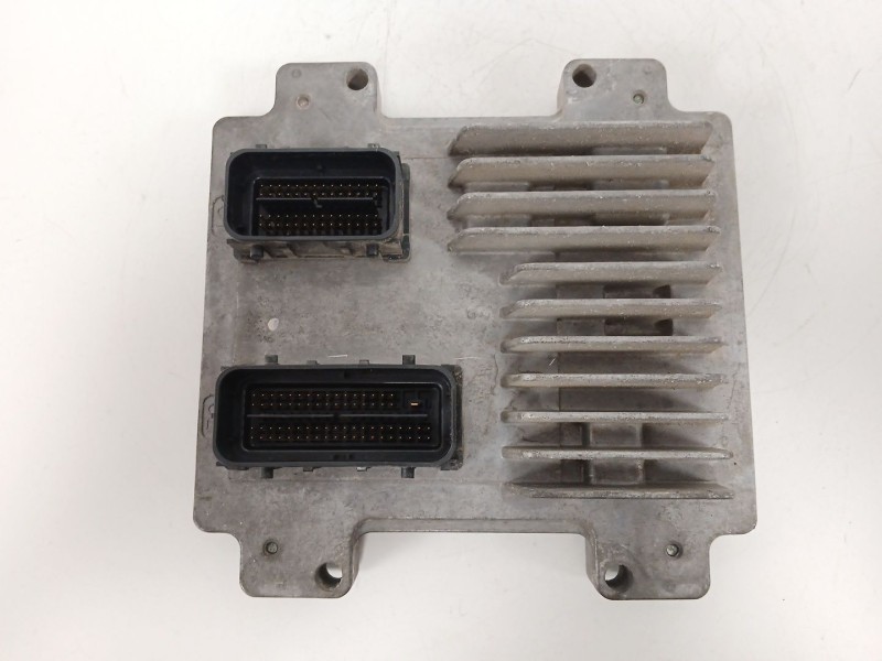 Recambio de centralita motor uce para opel corsa d (s07) 1.2 (l08, l68) referencia OEM IAM E8355577835  