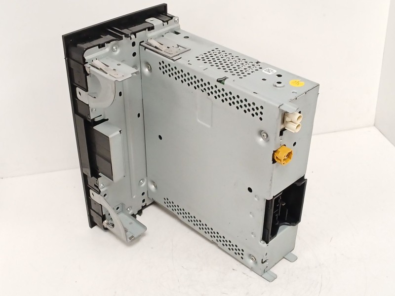 Recambio de sistema audio / radio cd para seat leon (5f1) 1.6 tdi referencia OEM IAM 5F0035869 A2C37975107 