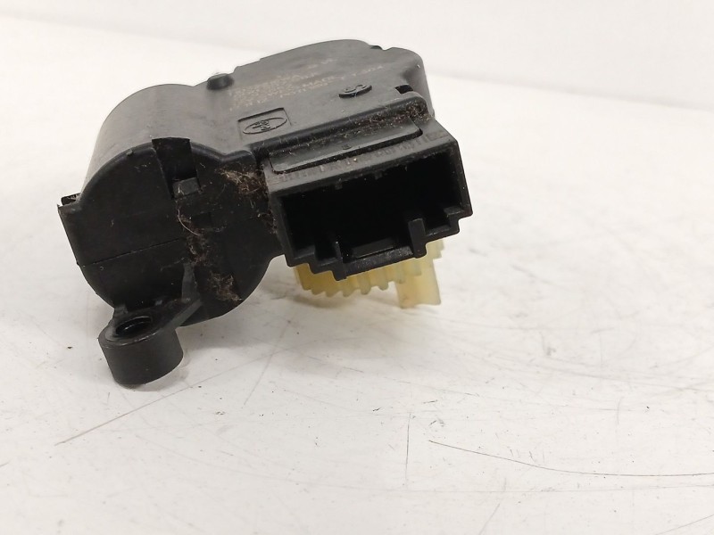 Recambio de motor apertura trampillas climatizador para seat leon (5f1) 1.6 tdi referencia OEM IAM 5Q0907511K  