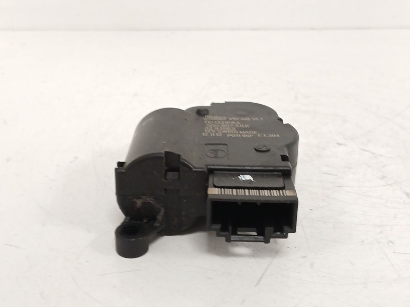 Recambio de motor apertura trampillas climatizador para seat leon (5f1) 1.6 tdi referencia OEM IAM 5Q0907511K  