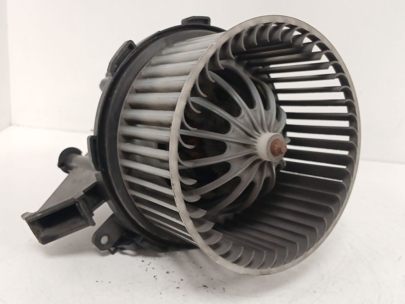 Recambio de motor calefaccion para audi a5 sportback (8ta) 2.0 tdi quattro referencia OEM IAM U0852003  