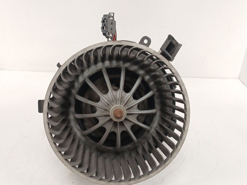 Recambio de motor calefaccion para audi a5 sportback (8ta) 2.0 tdi quattro referencia OEM IAM U0852003  