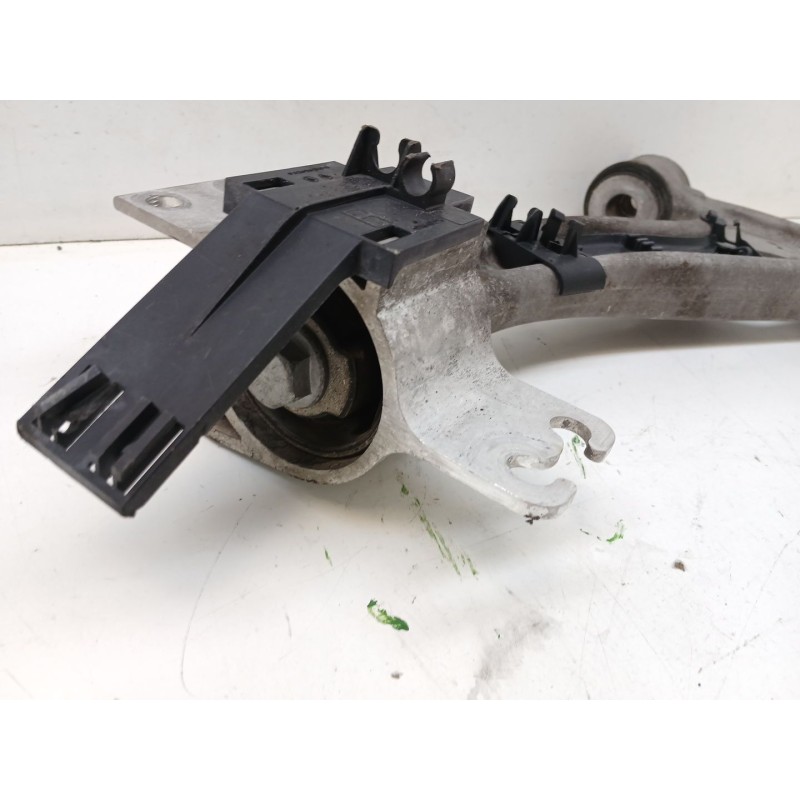 Recambio de brazo suspension superior delantero izquierdo para mercedes-benz clase a (w176) a 180 cdi (176.000) referencia OEM I