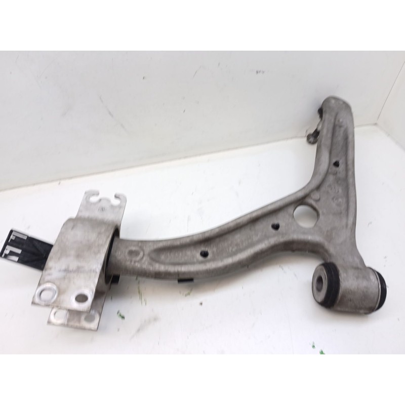 Recambio de brazo suspension superior delantero izquierdo para mercedes-benz clase a (w176) a 180 cdi (176.000) referencia OEM I
