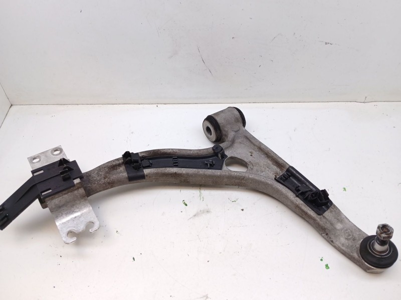 Recambio de brazo suspension superior delantero izquierdo para mercedes-benz clase a (w176) a 180 cdi (176.000) referencia OEM I