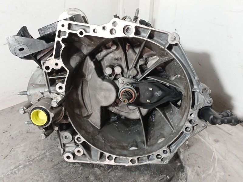 Recambio de caja cambios para peugeot partner tepee 1.6 hdi 90 referencia OEM IAM 20ET07 8162634B 