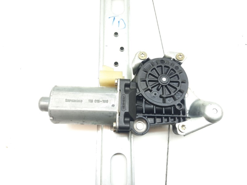Recambio de elevalunas trasero derecho para mercedes-benz clase m (w163) 270 cdi (163.113) referencia OEM IAM  119016100 
