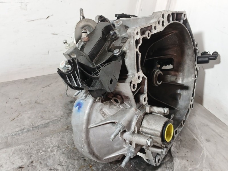 Recambio de caja cambios para peugeot partner tepee 1.6 hdi 90 referencia OEM IAM 20ET07 8162634B 