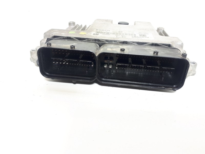 Recambio de centralita motor uce para opel astra h ber. cosmo referencia OEM IAM 12992628 0281011380 8973729171