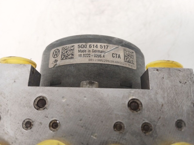 Recambio de abs para seat leon (5f1) 1.6 tdi referencia OEM IAM 5Q0614517 5Q0907379A 