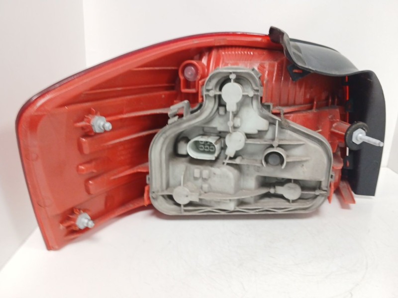 Recambio de piloto trasero derecho para audi a3 (8p1) 2.0 tdi 16v referencia OEM IAM   