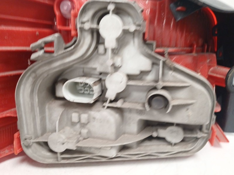 Recambio de piloto trasero derecho para audi a3 (8p1) 2.0 tdi 16v referencia OEM IAM   