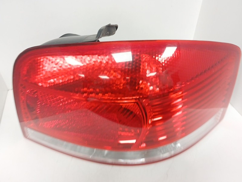 Recambio de piloto trasero derecho para audi a3 (8p1) 2.0 tdi 16v referencia OEM IAM   