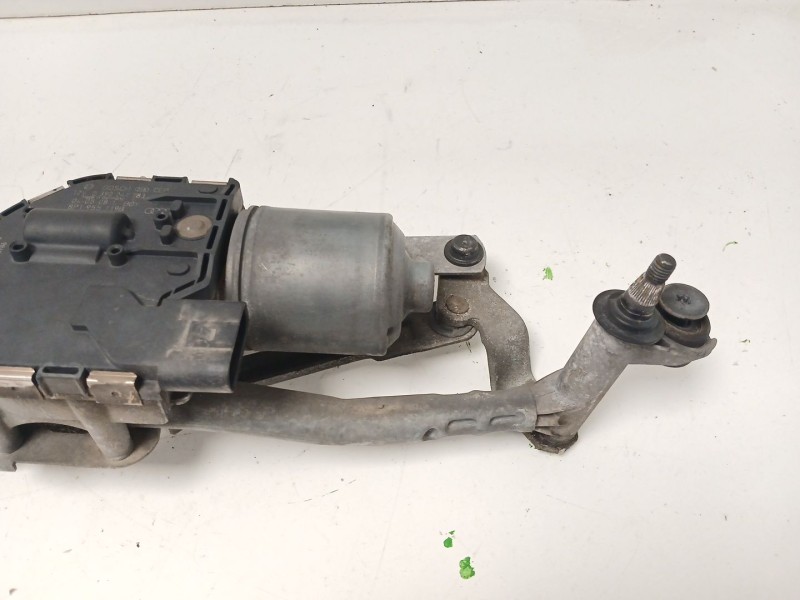 Recambio de motor limpia delantero para audi a3 (8p1) 2.0 tdi 16v referencia OEM IAM   